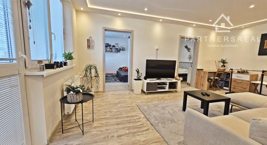 Novo zrekonštruovaný 3 izbový byt, predaj, Čapajevova 16, Košice – Západ