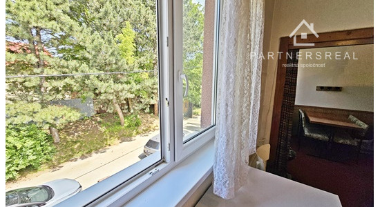 Výnimočný 4 izbový byt 97,5m2 v lokalite rodinných domov, predaj, K Amfiteátru, Prešov