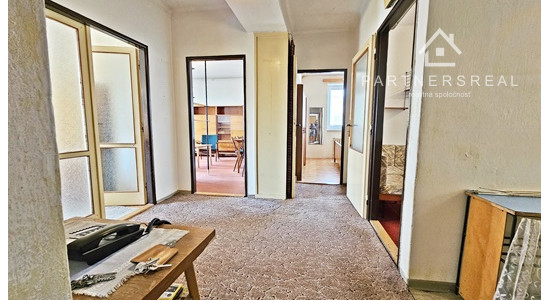 Výnimočný 4 izbový byt 97,5m2 v lokalite rodinných domov, predaj, K Amfiteátru, Prešov