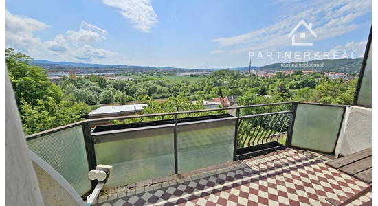 Výnimočný 4 izbový byt 97,5m2 v lokalite rodinných domov, predaj, K Amfiteátru, Prešov