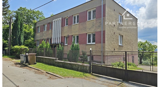 Výnimočný 4 izbový byt 97,5m2 v lokalite rodinných domov, predaj, K Amfiteátru, Prešov