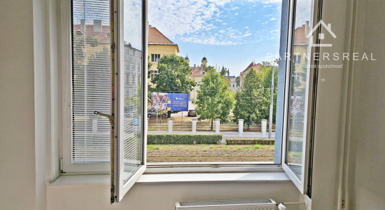 Štýlový mestský, 2 izbový byt, 51m2, prenájom, Škultétyho, Košice-Staré mesto