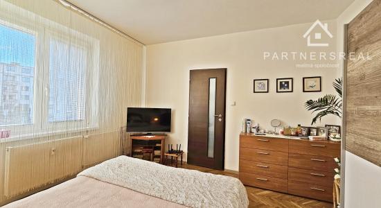 2 izbový  tehlový byt 55m2, širšie centrum, predaj, Košice – sever, Kustrova