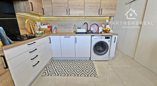 Najväčší panelákový 2 izb. byt, 58m2, predaj, Ovručská, Dargovských Hrdinov