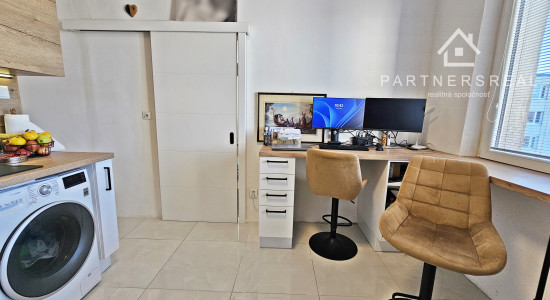 Najväčší panelákový 2 izb. byt, 58m2, predaj, Ovručská, Dargovských Hrdinov