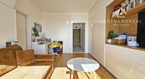 Najväčší panelákový 2 izb. byt, 58m2, predaj, Ovručská, Dargovských Hrdinov