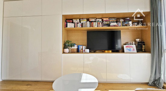 Najväčší panelákový 2 izb. byt, 58m2, predaj, Ovručská, Dargovských Hrdinov