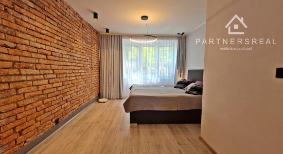 Tehlový, dizajnový, 3 izbový byt 70m2, predaj, Košice – Staré mesto, Bocatiova