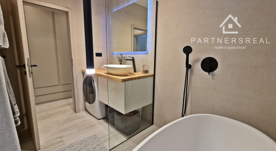 Tehlový, dizajnový, 3 izbový byt 70m2, predaj, Košice – Staré mesto, Bocatiova