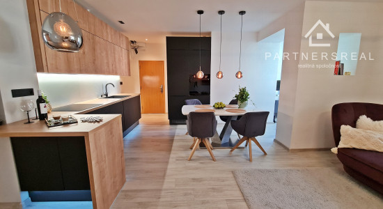 Tehlový, dizajnový, 3 izbový byt 70m2, predaj, Košice – Staré mesto, Bocatiova