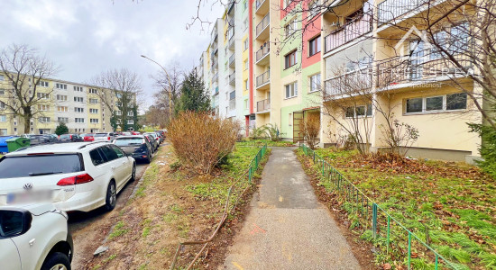 Väčší 4 - izb. byt (81 m2) / Sokolovská / Košice - sídlisko Terasa