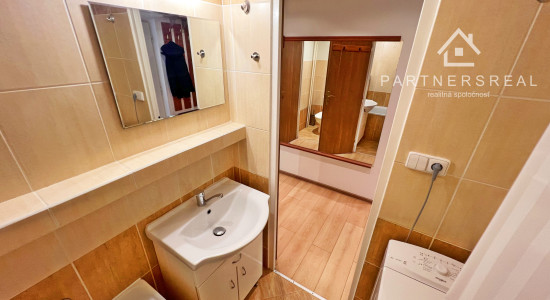 Väčší 4 - izb. byt (81 m2) / Sokolovská / Košice - sídlisko Terasa