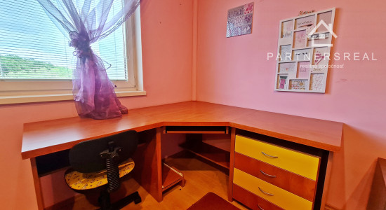 Útulný 3 izb. byt, 83m2, loggia, prenájom, Čínska, Košice – Nové Ťahanovce