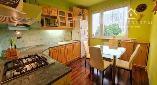 Útulný 3 izb. byt, 83m2, loggia, prenájom, Čínska, Košice – Nové Ťahanovce