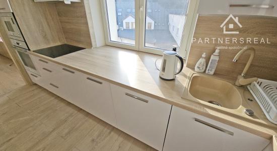 Tehlový 2,5 izbový byt 53m2,  po rekonštrukcií, predaj, Rastislavova, Košice – Juh