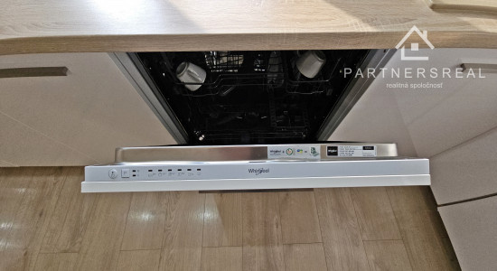 Tehlový 2,5 izbový byt 53m2,  po rekonštrukcií, predaj, Rastislavova, Košice – Juh