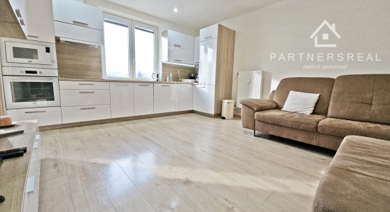 Tehlový 2,5 izbový byt 53m2,  po rekonštrukcií, predaj, Rastislavova, Košice – Juh