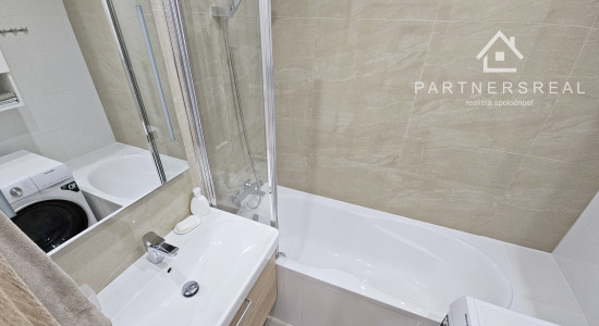 Tehlový 2,5 izbový byt 53m2,  po rekonštrukcií, predaj, Rastislavova, Košice – Juh