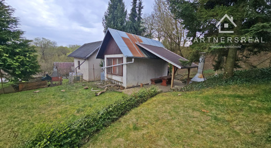 Pozemok s rozlohou 455m2, s chatkou, predaj, Košice – okolie, Beniakovce