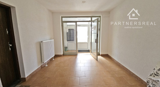 2 izbový byt po rekonštrukcií, 52m2, predaj, Košice – Západ, Bernoláková ulica