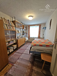 Pekný dom na krásnom mieste pod lesom, pozemok 2165m2, predaj, Medzev