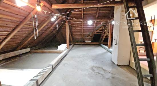 Pekný dom na krásnom mieste pod lesom, pozemok 2165m2, predaj, Medzev