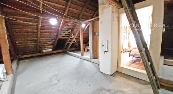 Pekný dom na krásnom mieste pod lesom, pozemok 2165m2, predaj, Medzev