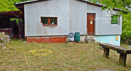 Murovaná chata 45m2, s pozemokom 788m2, predaj, Košice – Sever