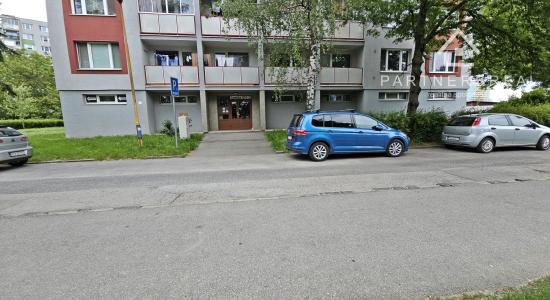 1 izbový byt 43m2,  2x loggia, prenájom, Košice – Nad jazerom, Levočská