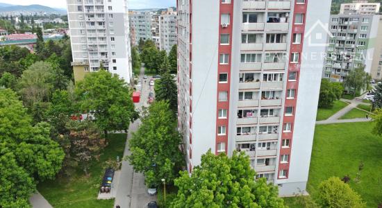 1 izbový byt 43m2,  2x loggia, prenájom, Košice – Nad jazerom, Levočská