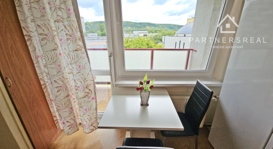 1 izbový byt 43m2,  2x loggia, prenájom, Košice – Nad jazerom, Levočská