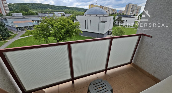 1 izbový byt 43m2,  2x loggia, prenájom, Košice – Nad jazerom, Levočská