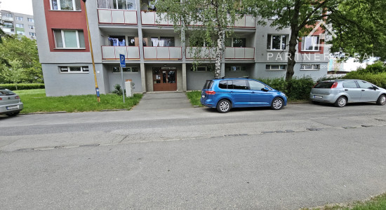 1 izbový byt 43m2,  2x loggia, prenájom, Košice – Nad jazerom, Levočská