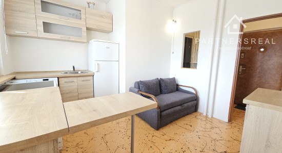 1 izbový byt 28m2 + loggia, prenájom, Považská, Košice – Západ