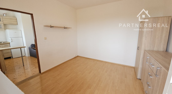 1 izbový byt 28m2 + loggia, prenájom, Považská, Košice – Západ