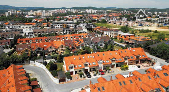 7-izbový rodinný dom - predaj / Prievidzká / Košice – Grot