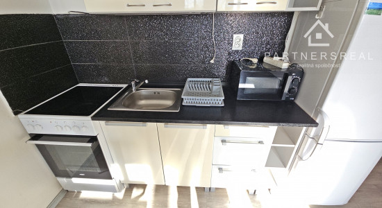 Garsónka po rekonštrukcií, 28m2, predaj, Zupkova, Košice – Furča