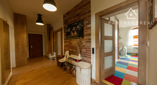 Na predaj 120m2 tehlový 3 izbový byt / Košice - Staré mesto