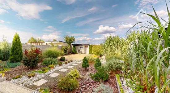 Prímestské bývanie v radovom dome so záhradou, predaj, Košice - Krásna