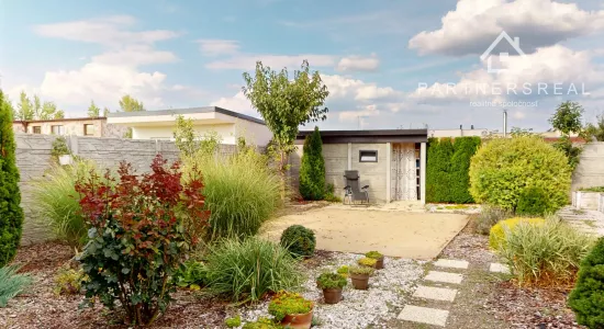 Prímestské bývanie v radovom dome so záhradou, predaj, Košice - Krásna