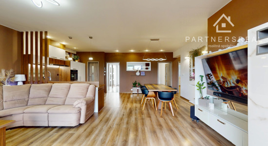 Prímestské bývanie v radovom dome so záhradou, predaj, Košice - Krásna