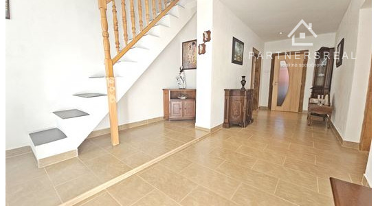 Tehlový rodinný dom  po kompletnej rekonštrukcií, predaj, Nižný Medzev – Košice -okolie