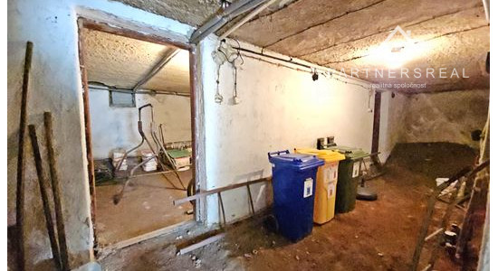 Tehlový rodinný dom  po kompletnej rekonštrukcií, predaj, Nižný Medzev – Košice -okolie