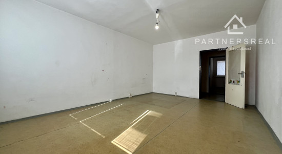 4 - izb. byt (80 m2) / Helsinská / Košice - sídlisko Ťahanovce