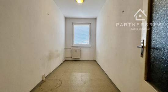 4 - izb. byt (80 m2) / Helsinská / Košice - sídlisko Ťahanovce