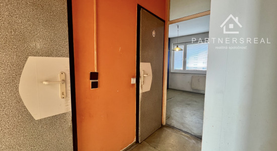 4 - izb. byt (80 m2) / Helsinská / Košice - sídlisko Ťahanovce