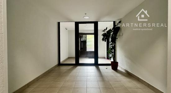 4 - izb. byt (80 m2) / Helsinská / Košice - sídlisko Ťahanovce