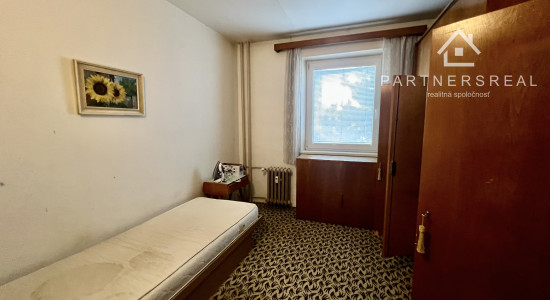 Na prenájom 4-izbový byt + garáž, 72m2 + lodžia,  Košice – Terasa, ul.Výstavby