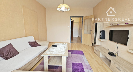 Veľký 2 izb. byt, 58m2 + loggia, prenájom, Krosnianska 77, Košice – Dargovských hrdinov