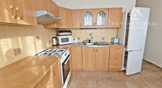 Veľký 2 izb. byt, 58m2 + loggia, prenájom, Krosnianska 77, Košice – Dargovských hrdinov